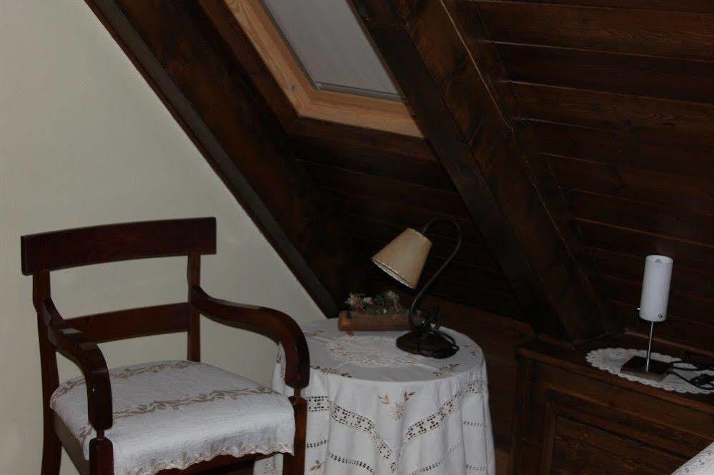 Salardú Hostal Aiguamog מראה חיצוני תמונה